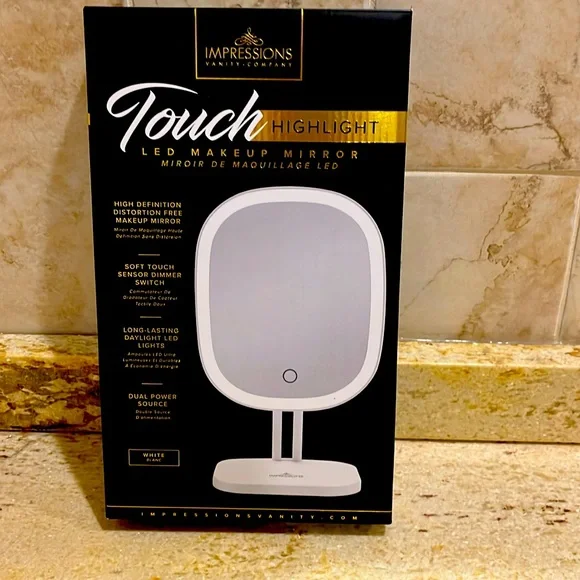 Impressions Vanity White Touch Highlight LED Makeup Mirror NIB - Picture 1 of 2